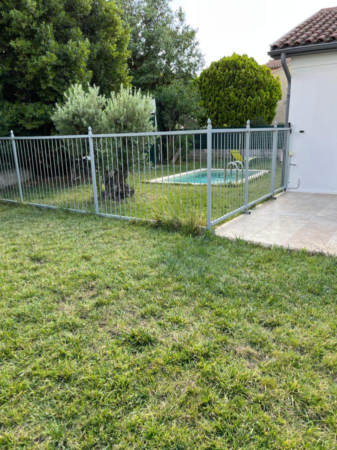 Villa Chaton LʼIsle-sur-la-Sorgue Extérieur photo