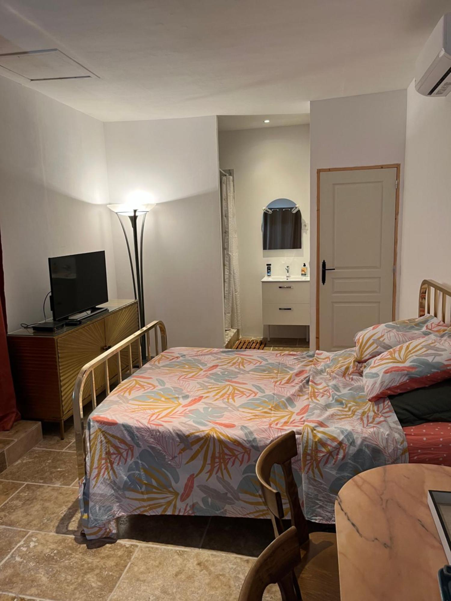Villa Chaton LʼIsle-sur-la-Sorgue Extérieur photo